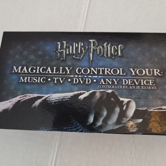 The Noble Collection The Harry Potter TV Remote Control Wand Magic Wizard - Picture 3 of 14